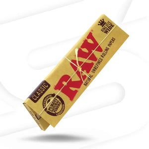 RAW CLASSIC KING SIZE WIDE ROLLING PAPER 33CT/BOX